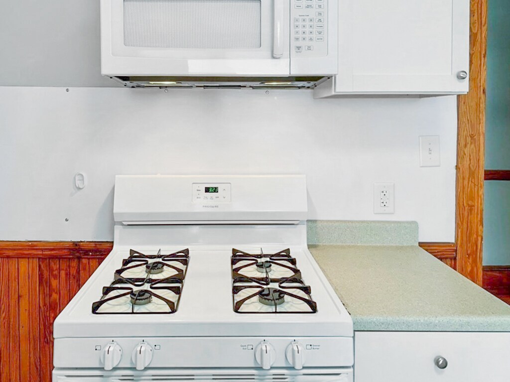 Building Photo - 8 Wyvern St