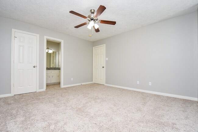 Building Photo - 15831 Conners Ace Dr