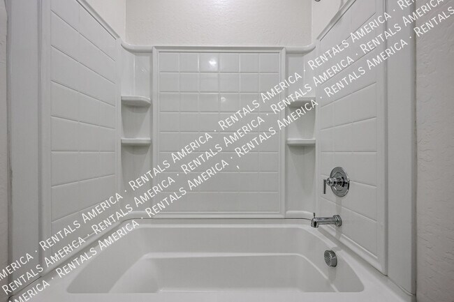 Building Photo - 743 N Abalone Ct.