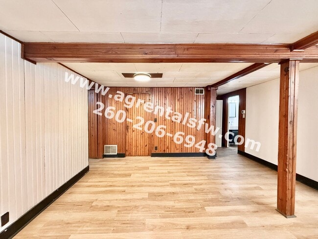 Building Photo - 7002 Maysville Rd