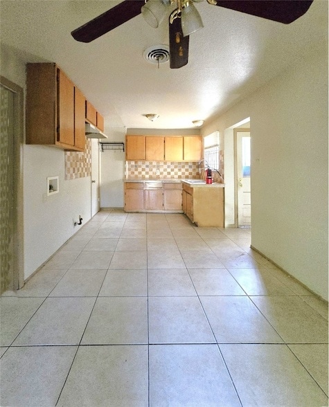 Building Photo - 8224 Campanella Dr