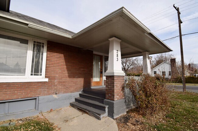 Building Photo - 281-283 E Edith Ave
