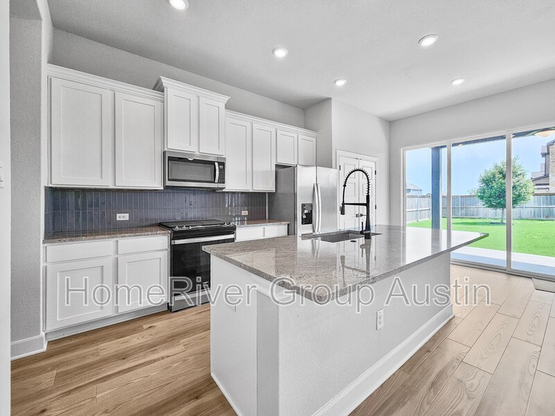 Building Photo - 356 Horsemint Way
