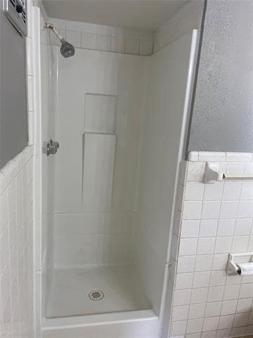 Building Photo - 435 Elm St