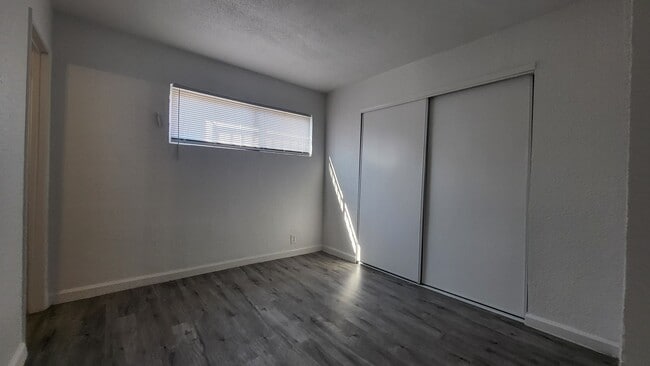 Building Photo - 2908 Marlin Ave