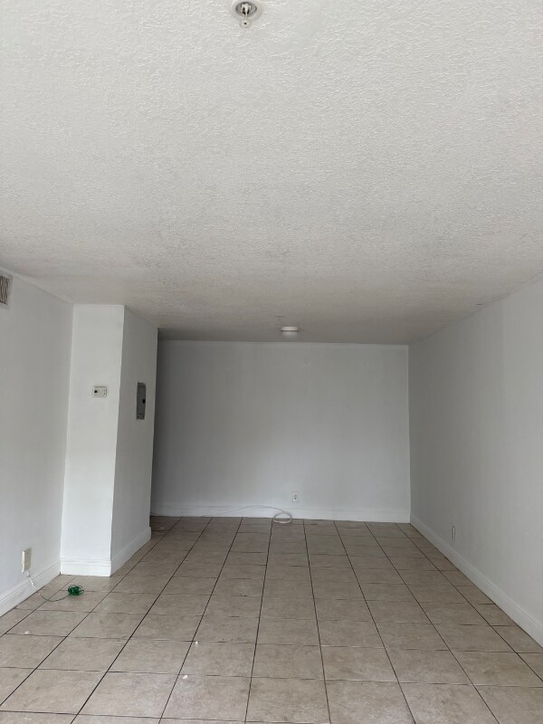 Building Photo - 4271 NW 5th St