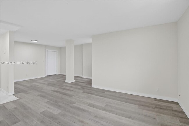 Building Photo - 1811 Jefferson St