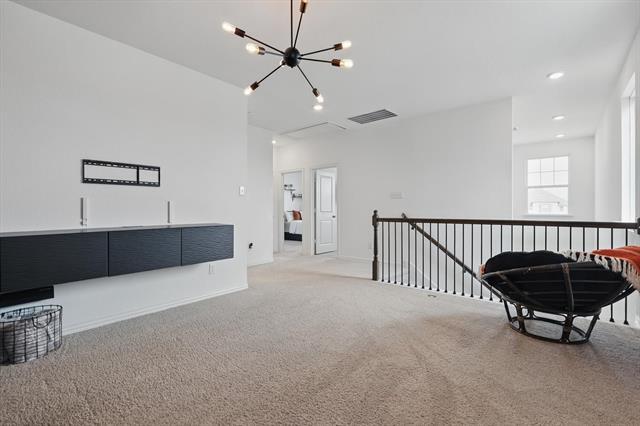 Building Photo - 2513 Elm Pl