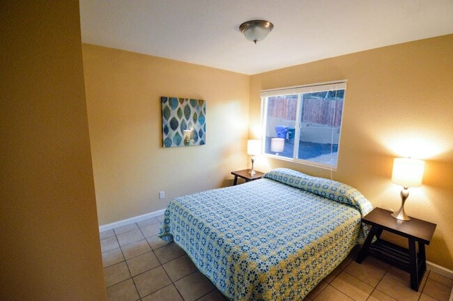 Building Photo - 3202 S Barcelona St