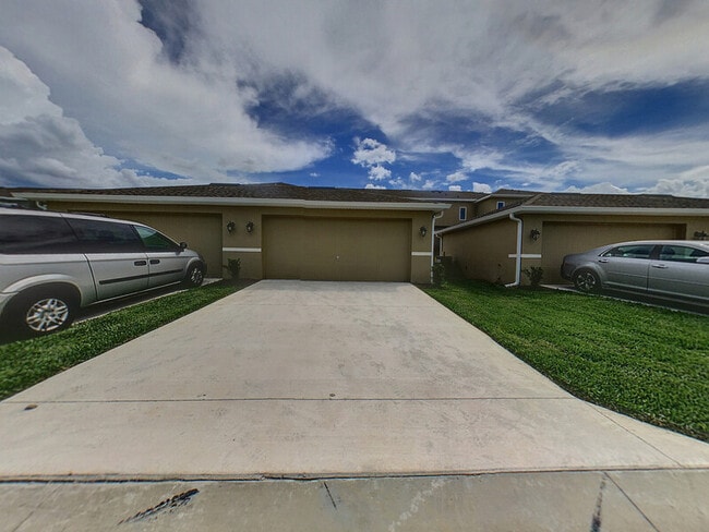Building Photo - 15493 Blackbead St