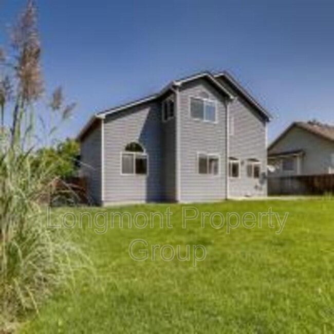 Building Photo - 713 Pendleton Ave