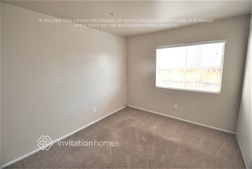 Building Photo - 2539 W Dawnview Dr