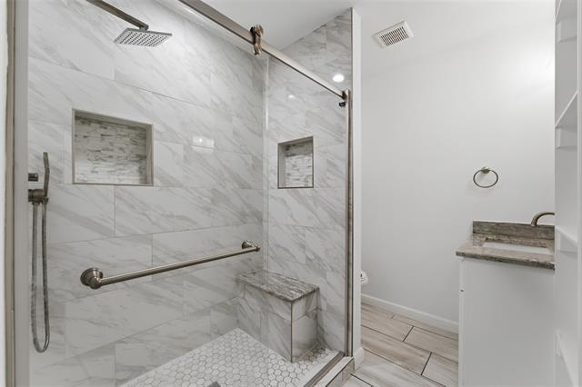 Building Photo - 2916 Healey Dr