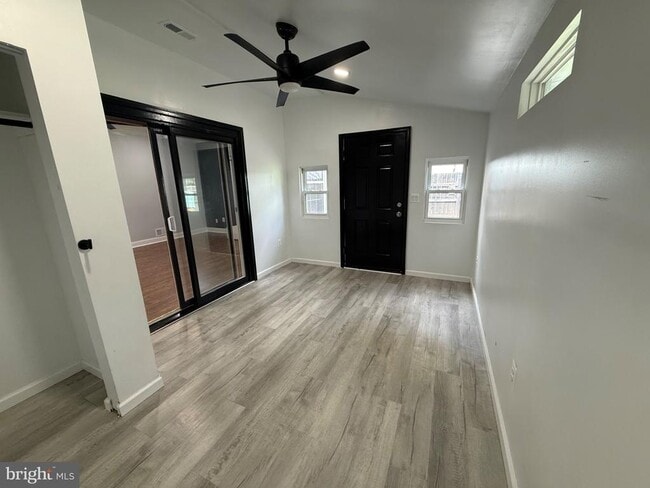 Building Photo - 119 Ivywood Dr