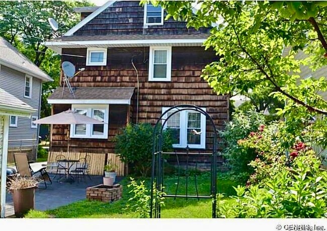 Building Photo - 41 Mildorf St