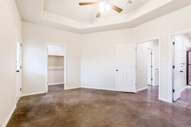 Building Photo - 118 Samuel Dr