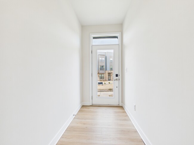 Building Photo - 3131 Coquina Ln