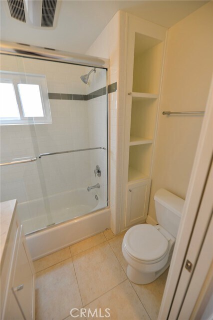 Building Photo - 259 Avenida Granada