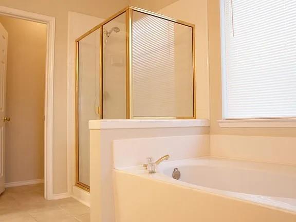 Building Photo - 3917 Rushden Ct