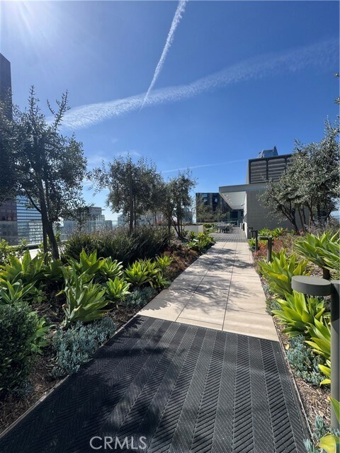 Building Photo - 877 Francisco St