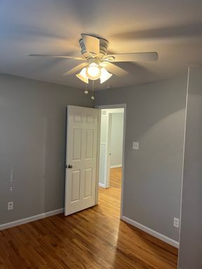 Building Photo - Cozy Three Bedroom Home Coming Available S...