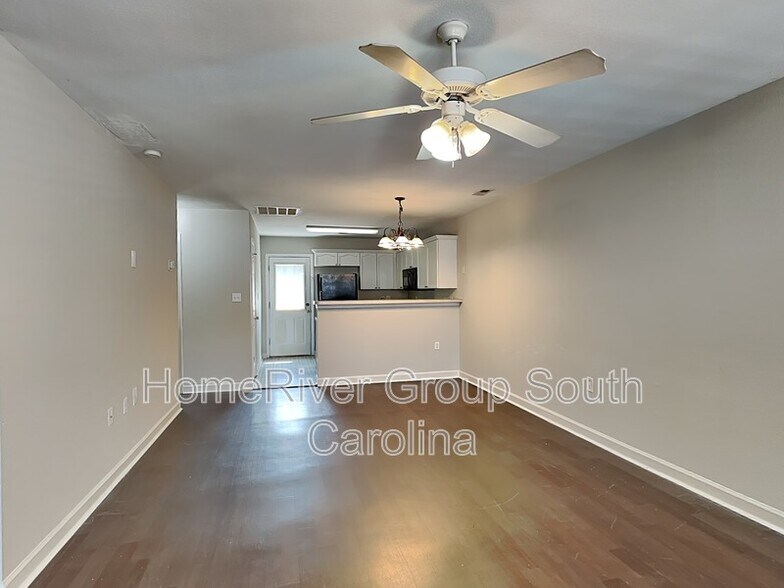 Building Photo - 2153 Pavilion Ct