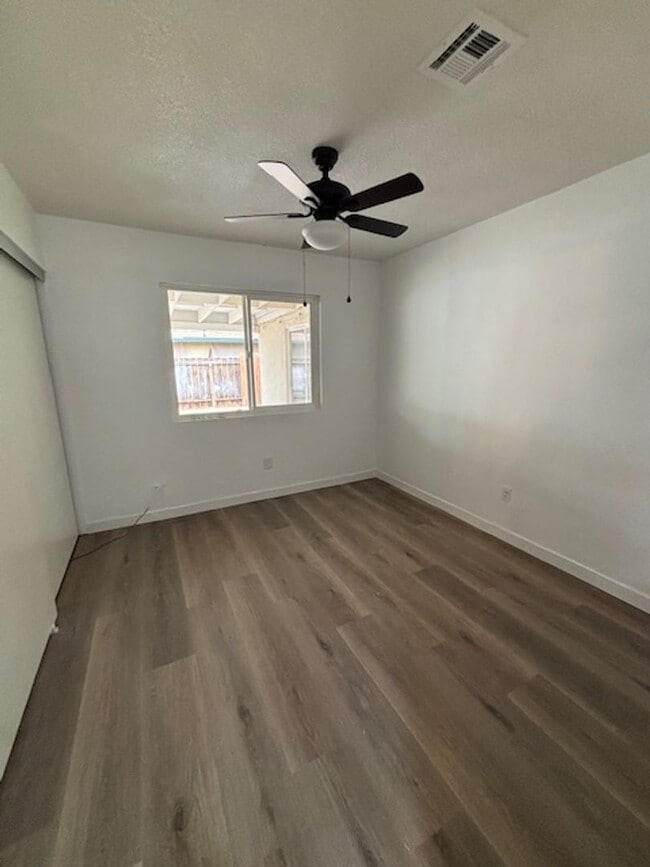 Building Photo - Spacious 3-Bedroom, 2-Bath Home with Modern Upgrades