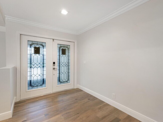 Building Photo - 19508 Hampton Dr