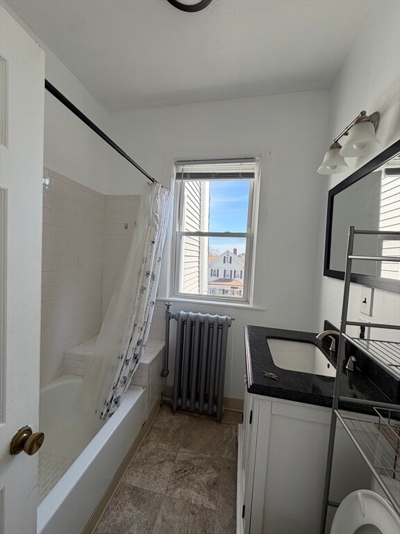 Building Photo - 161 Grandview Ave