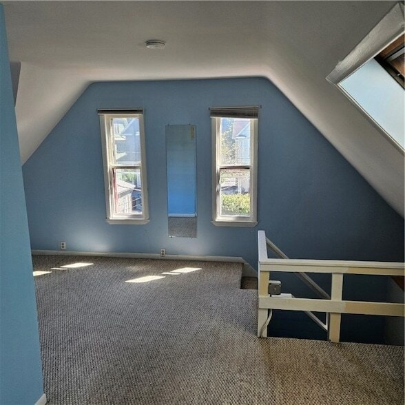 Building Photo - 108 Boardman St