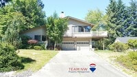 Building Photo - Hard to find 5 bedroom home in Tamoshan ne...