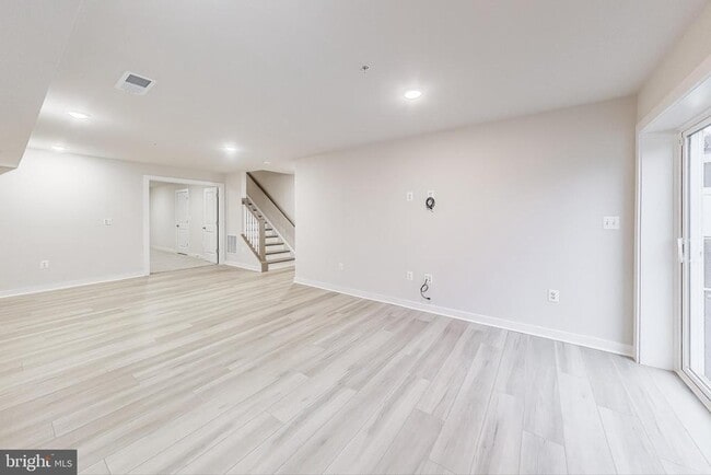 Building Photo - 13317 Petrel St