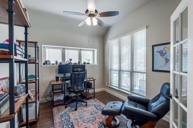 Building Photo - 808 Edinburgh Dr