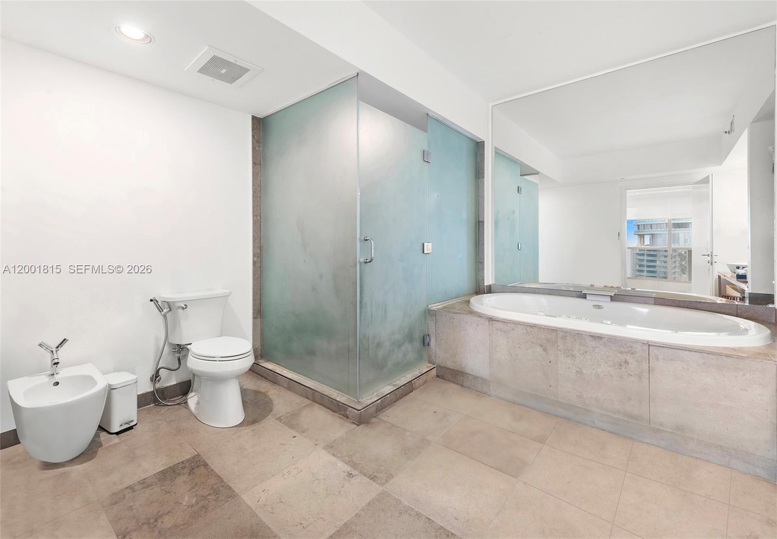 Building Photo - 450 Alton Rd