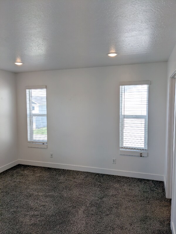 Building Photo - 2389 N 200 E