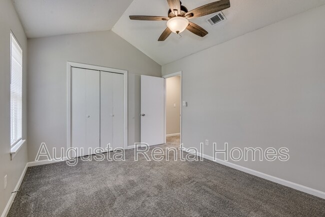 Building Photo - 158 Chalet North CT