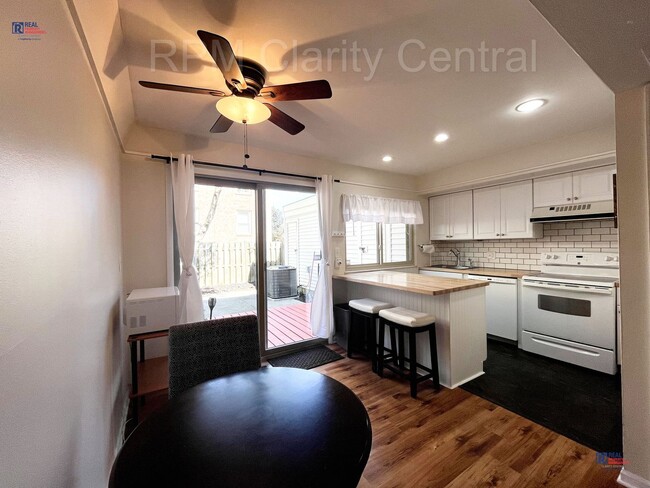 Building Photo - Prime Location 2-Bedroom, 1.5-Bath Condominium for Rent!
