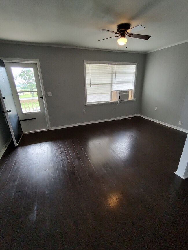 Building Photo - AANM Investments LLC Main St