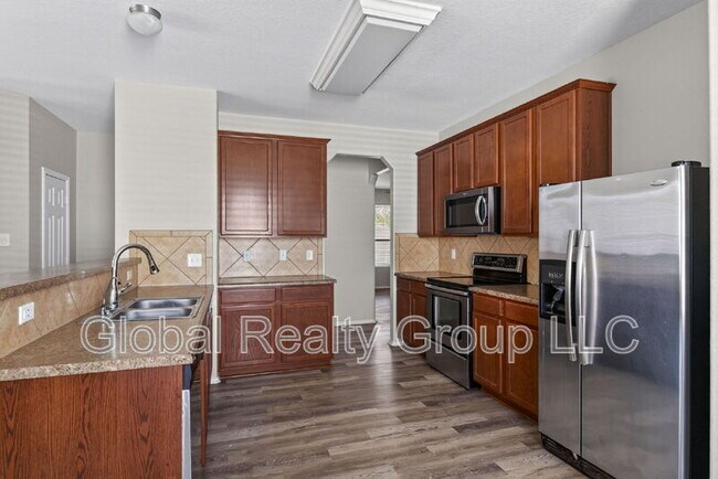 Building Photo - 16222 Galloping Oak