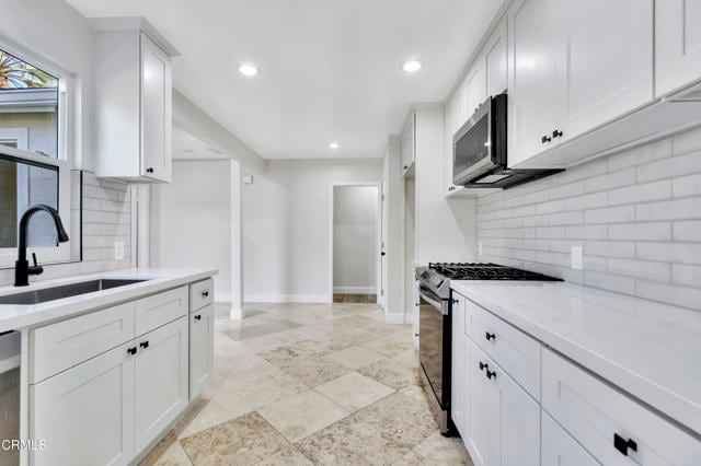 Building Photo - 827 Parkman Dr