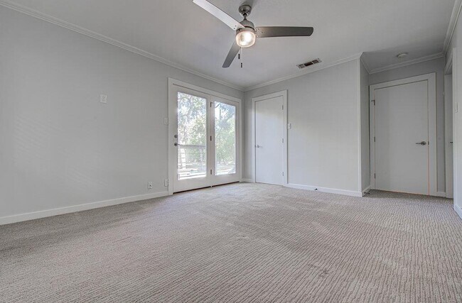 Building Photo - 6106 Shoal Creek Blvd
