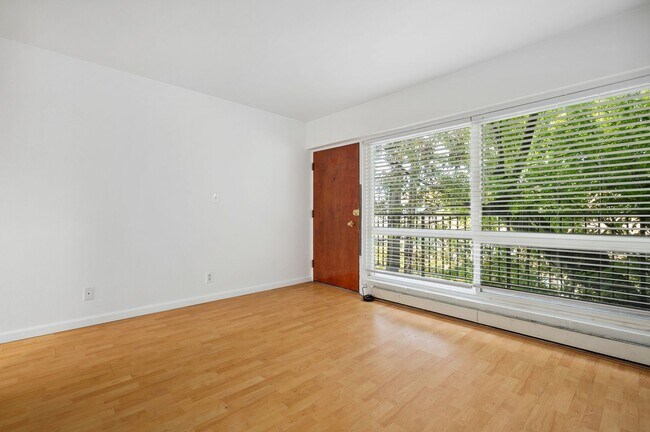 Interior Photo - Melbourne Apartments