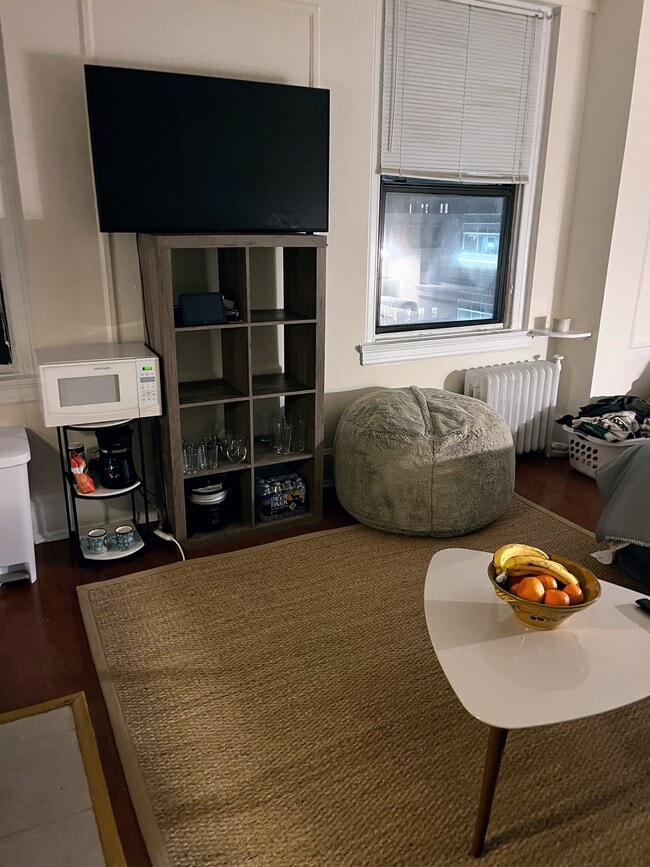 Building Photo - Arts Condominium [1324]