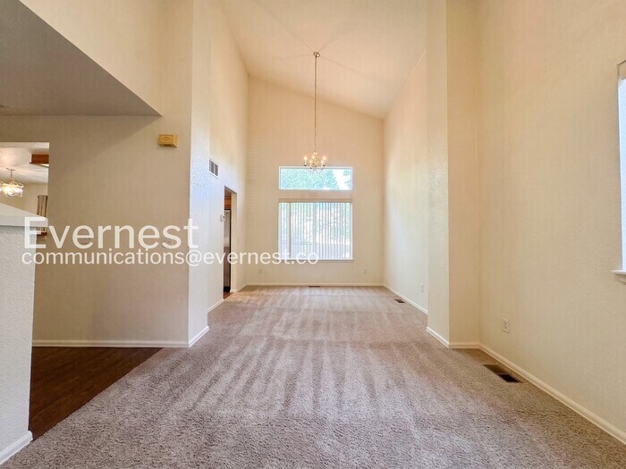 Building Photo - 10545 Ashwood Ct