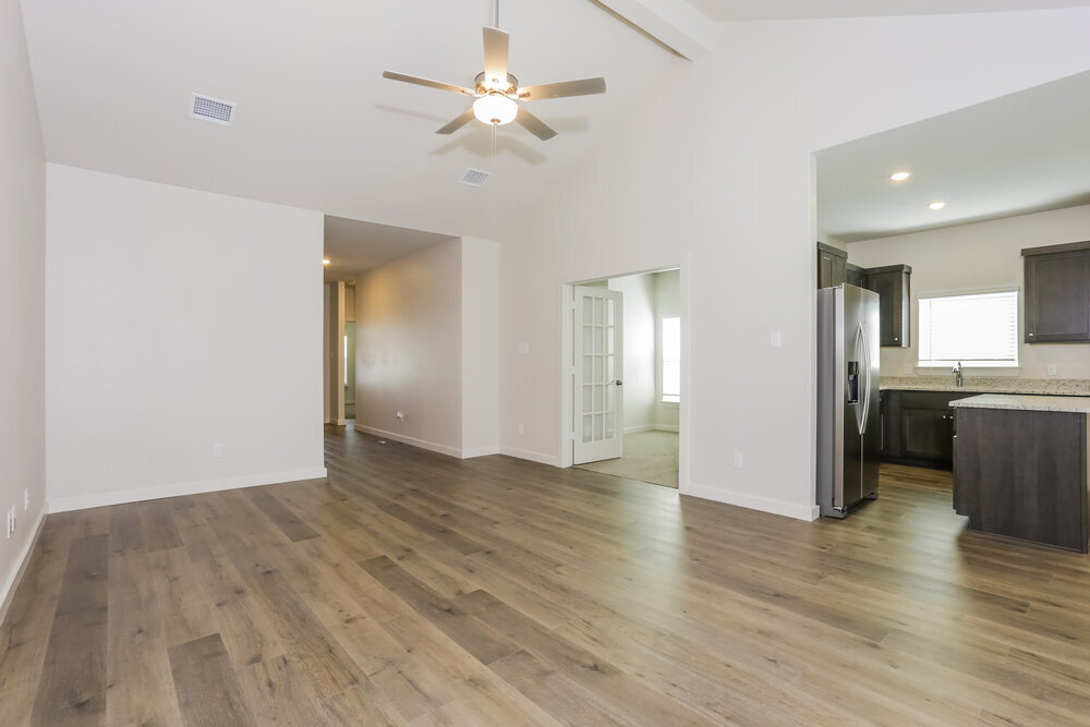 Building Photo - 1540 Woodwinds Dr