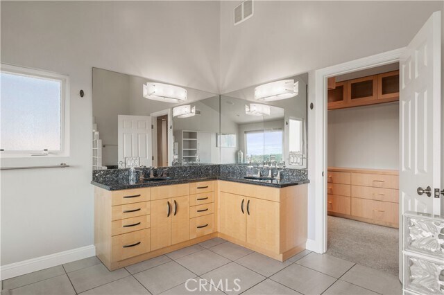 Building Photo - 5225 Bindewald Rd