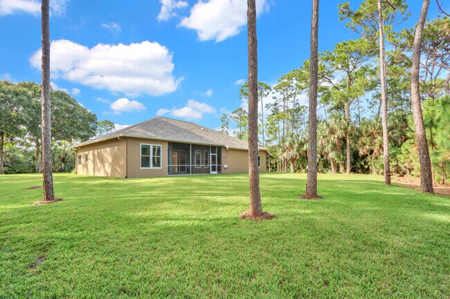 Building Photo - 15096 76th Trail N