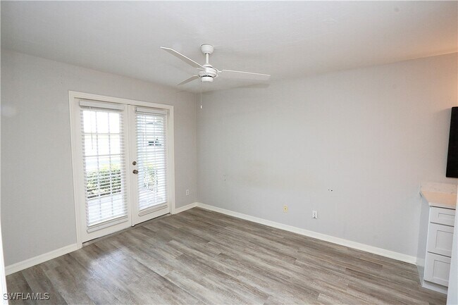 Building Photo - 1155 Mainsail Dr