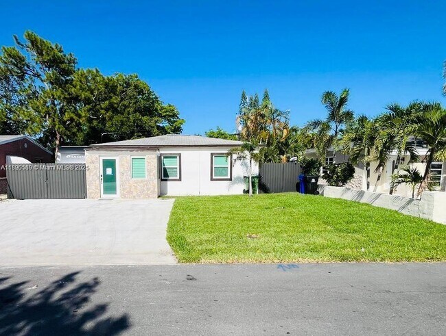Primary Photo - 872 NW 16th Terrace
