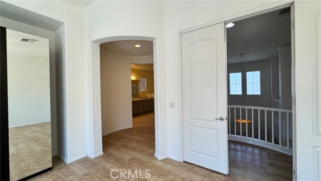 Building Photo - 37361 Paintbrush Dr